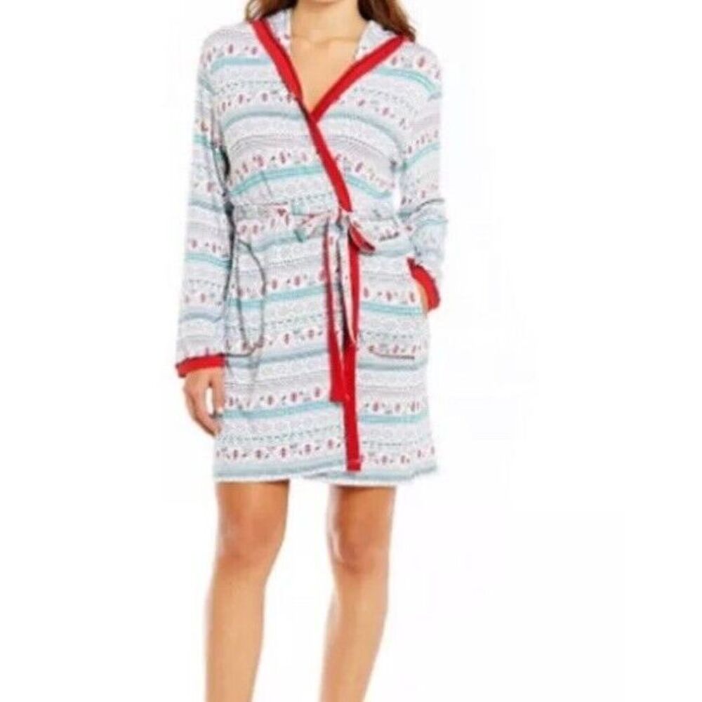New $68 PEANUTS SNOOPY FAIR ISLE SHORT Wrap Robe Hooded Rayon Size S/M